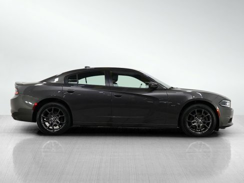 Used 2018 Dodge Charger GT image 6
