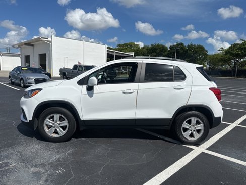 Used 2022 Chevrolet Trax LT image 4