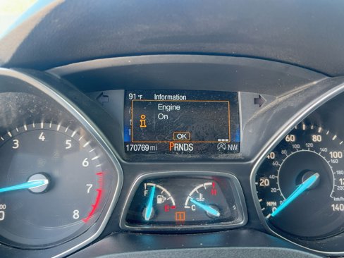 Used 2017 Ford Escape SE image 18