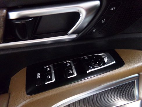 Used 2020 Kia Telluride SX w/ SX Prestige Package image 17