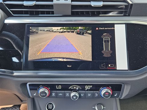 New 2025 Audi Q3 2.0T Premium image 17