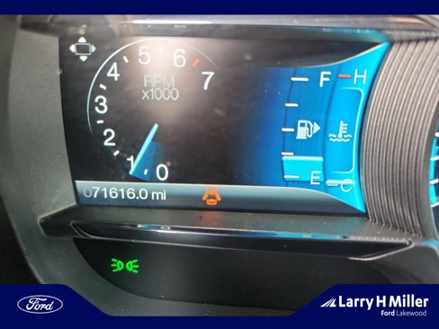 Used 2015 Ford Taurus SHO image 11