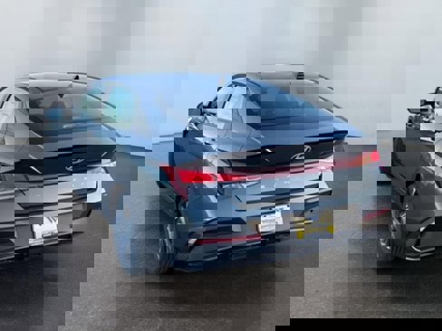 New 2025 Hyundai Elantra Sport image 7