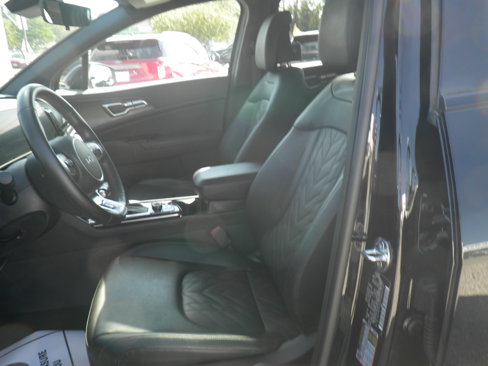 Used 2025 Kia Sportage X-Line w/ Premium Package image 14