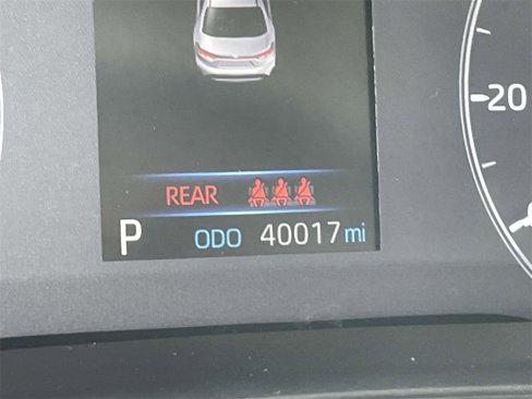 Used 2024 Toyota Corolla LE image 22