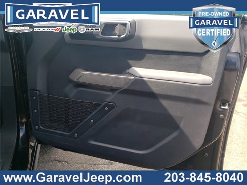 Used 2022 Ford Bronco Black Diamond image 38