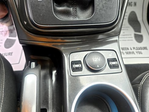 Used 2016 Ford Escape Titanium image 33