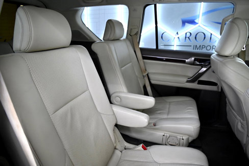 Used 2017 Lexus GX 460 Luxury w/ Preferred Accessory Package image 37