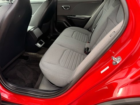 Used 2025 Kia K4 EX image 11