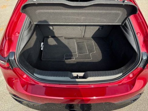 Used 2023 MAZDA MAZDA3 s image 40