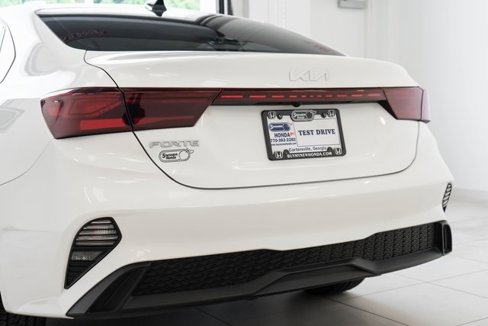 Used 2024 Kia Forte LXS w/ LXS Technology Package image 8