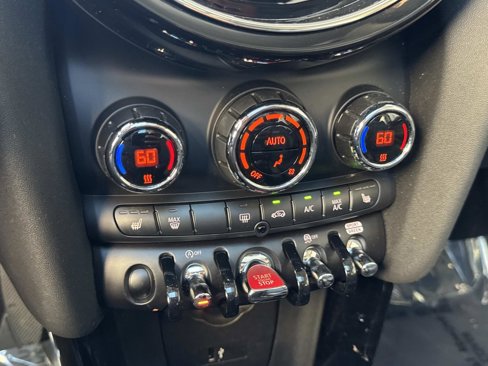 Used 2023 MINI Cooper S image 25
