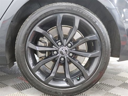 Used 2019 Audi A4 2.0T Premium w/ Convenience Package image 22