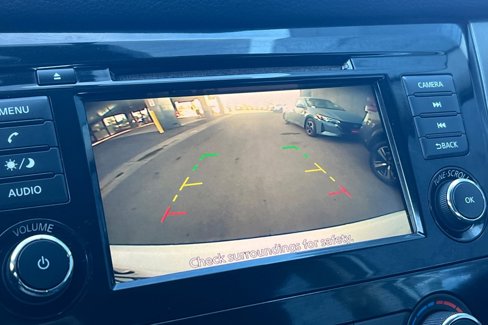 Used 2019 Nissan Rogue Sport S image 28