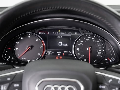 Used 2017 Audi Q7 3.0T Premium image 14