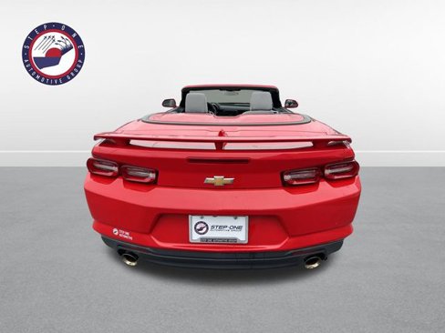Used 2022 Chevrolet Camaro LT image 24