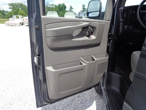 Used 2014 Chevrolet Express 1500 LT w/ LT Preferred Equipment Group image 17