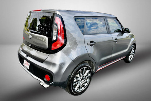 Used 2018 Kia Soul ! image 6