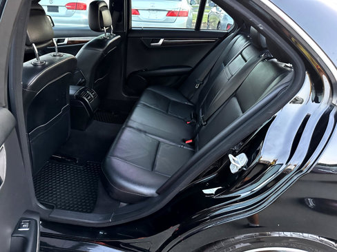 Used 2014 Mercedes-Benz C 250 Sedan image 9