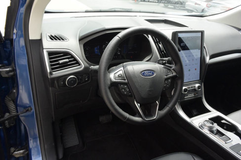 Used 2024 Ford Edge SEL w/ Convenience Package image 15