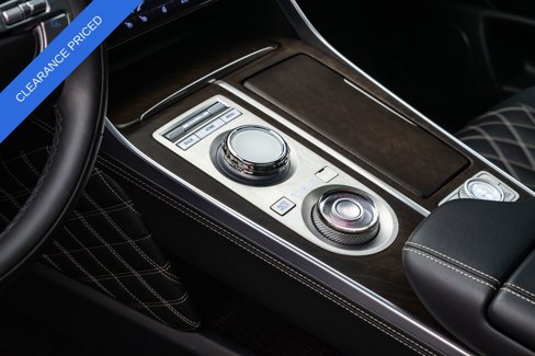 Used 2024 Genesis GV80 3.5T w/ Prestige Package image 40