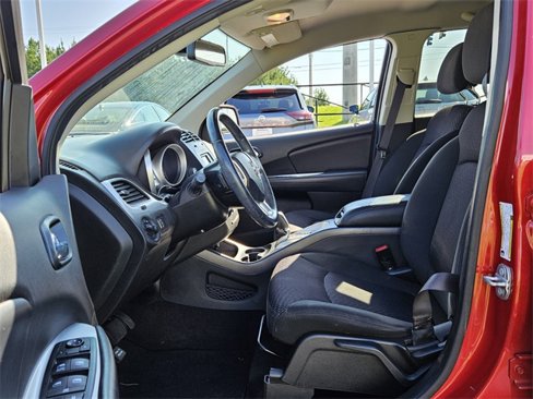 Used 2019 Dodge Journey SE w/ Connectivity Group image 5