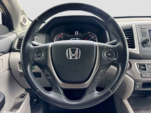 Used 2018 Honda Ridgeline RTL image 11