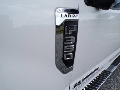 Used 2020 Ford F350 Lariat w/ Lariat Ultimate Package image 17