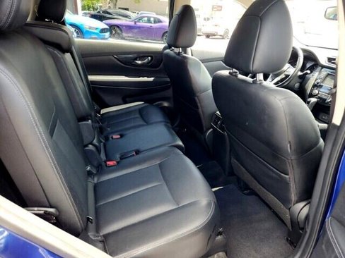 Used 2018 Nissan Rogue SL image 20