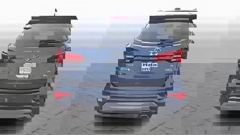 Used 2017 Hyundai Santa Fe Sport image 7