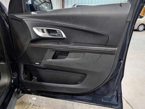 Used 2015 Chevrolet Equinox LTZ image 29