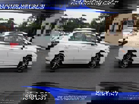 Used 2017 Subaru Impreza 2.0i Limited image 4