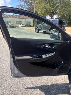 Used 2023 Chevrolet Malibu LT image 10