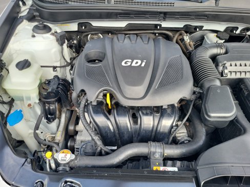 Used 2013 Hyundai Sonata Limited image 15