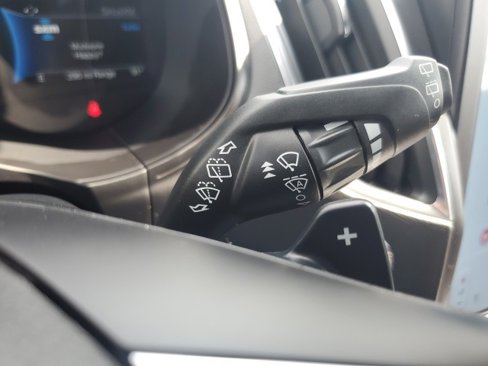 Certified 2022 Ford Edge Titanium w/ Equipment Group 301A image 32