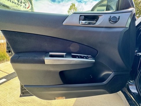 Used 2012 Subaru Forester 2.5X Limited image 23