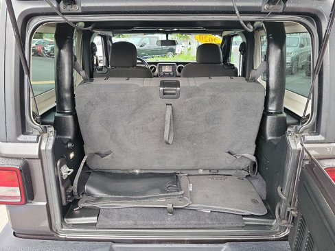 Certified 2020 Jeep Wrangler Sport image 17