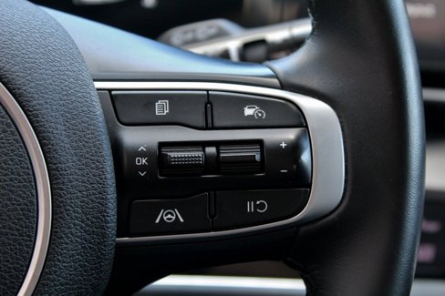 Used 2023 Kia Sportage EX image 28