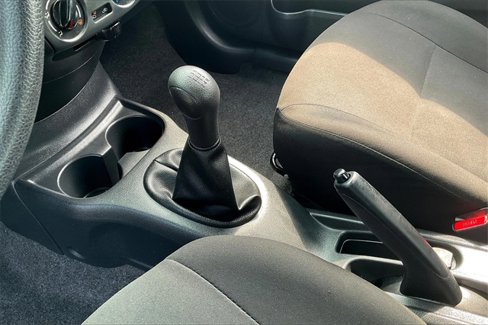 Used 2015 Nissan Versa S image 15