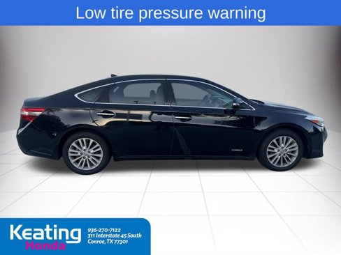 Used 2013 Toyota Avalon Limited image 10