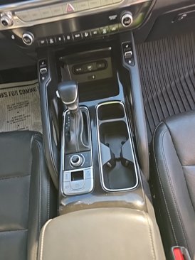 Used 2020 Kia Telluride EX w/ EX Premium Package image 9