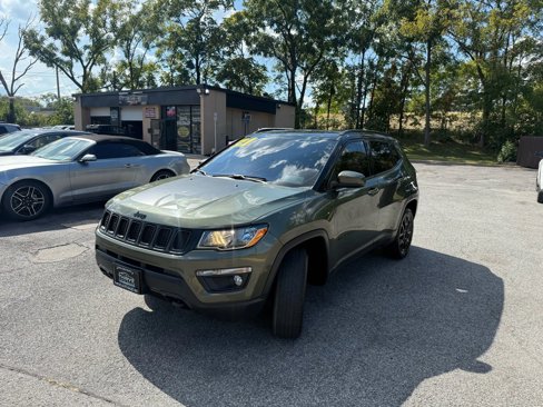Used 2021 Jeep Compass Sport image 3