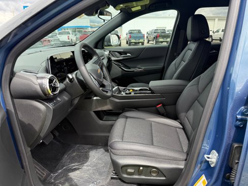 New 2026 Chevrolet Equinox LT w/ Convenience Package II image 13