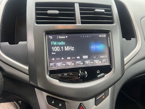 Used 2016 Chevrolet Sonic LT image 15