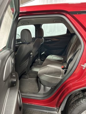 Used 2021 Chevrolet TrailBlazer LS image 15