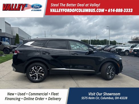 Used 2023 Kia Sportage EX image 7