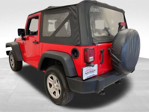 Used 2013 Jeep Wrangler Sport image 4