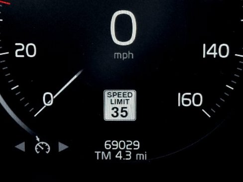Used 2019 Volvo XC60 T6 Inscription w/ Protection Package Premier image 9