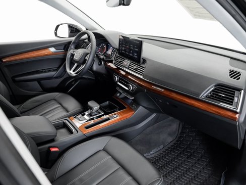 Used 2022 Audi Q5 2.0T Premium image 20