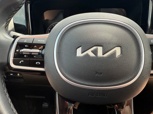 Used 2023 Kia Sorento S w/ Panoramic Sunroof Package image 26